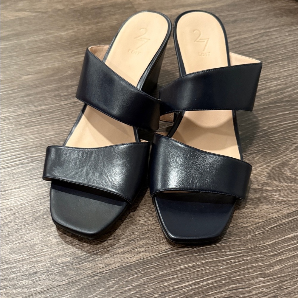 Elegant Navy Women's Sandals